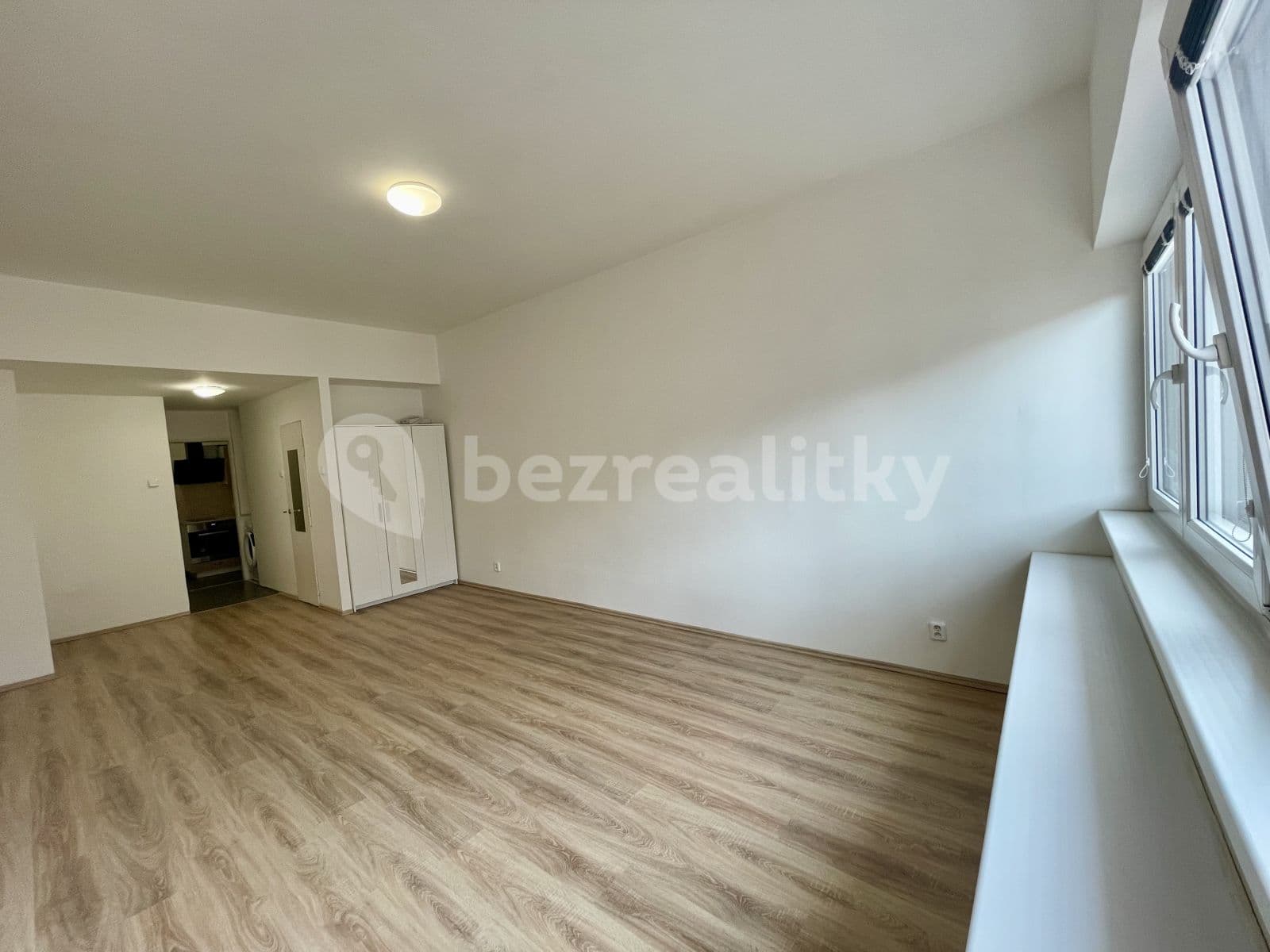 1 bedroom flat to rent, 38 m², U Kavalírky, Prague, Prague 1 bedroom flat to rent, 38 m², U Kavalírky, Prague, Prague