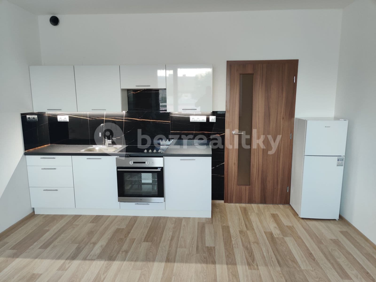 Studio flat to rent, 30 m², Vranovská, Brno, Jihomoravský Region Studio flat to rent, 30 m², Vranovská, Brno, Jihomoravský Region