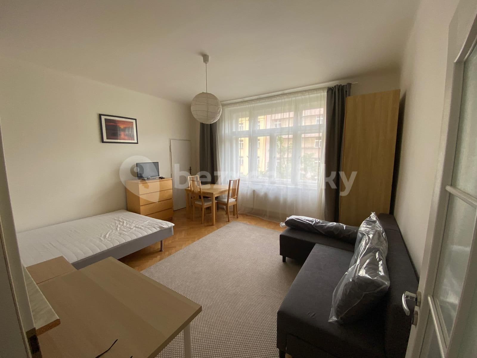 Studio flat to rent, 40 m², Táborská, Prague, Prague Studio flat to rent, 40 m², Táborská, Prague, Prague