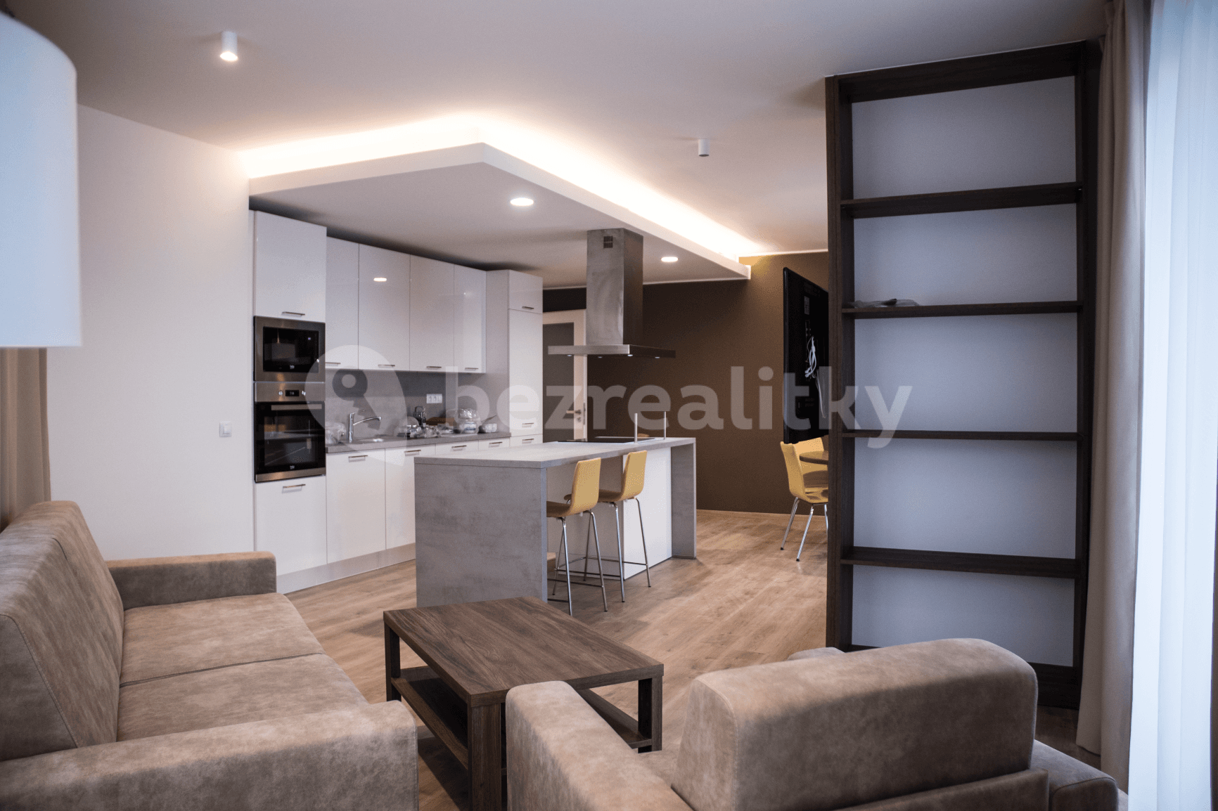 2 bedroom with open-plan kitchen flat to rent, 90 m², Mukařovského, Prague, Prague 2 bedroom with open-plan kitchen flat to rent, 90 m², Mukařovského, Prague, Prague