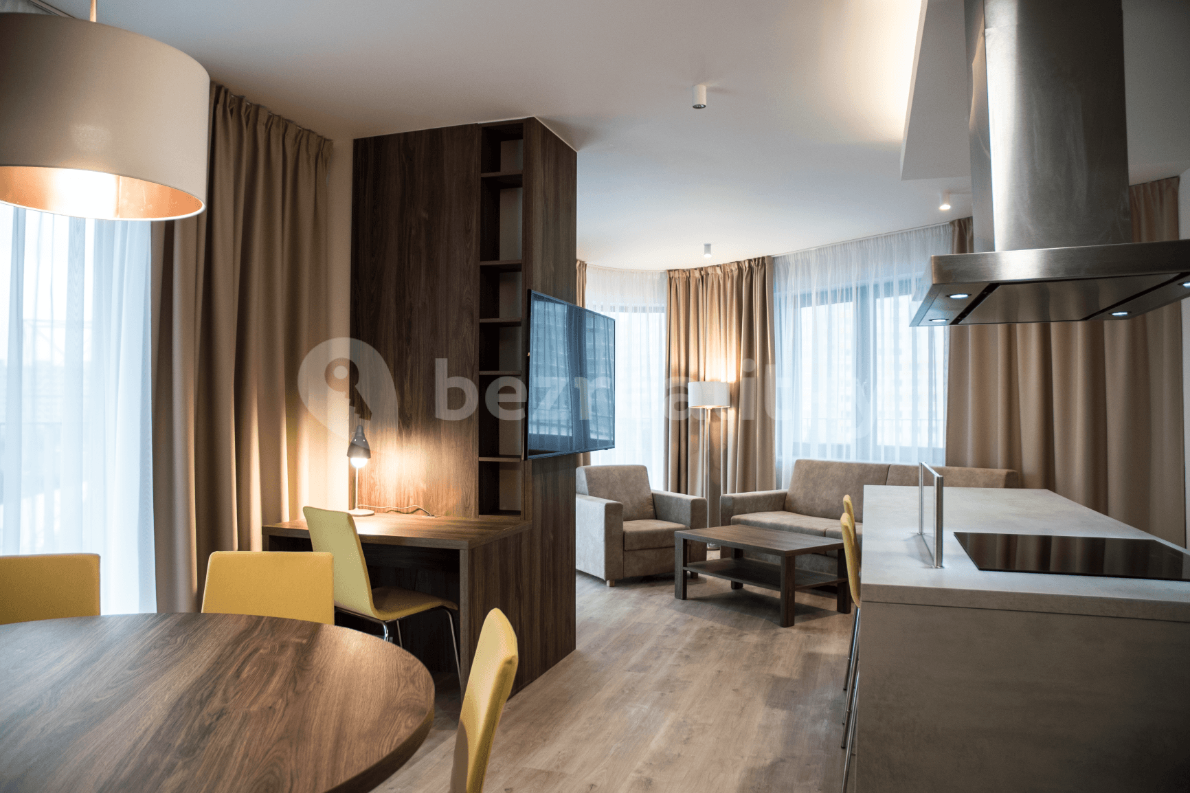 2 bedroom with open-plan kitchen flat to rent, 90 m², Mukařovského, Prague, Prague 2 bedroom with open-plan kitchen flat to rent, 90 m², Mukařovského, Prague, Prague