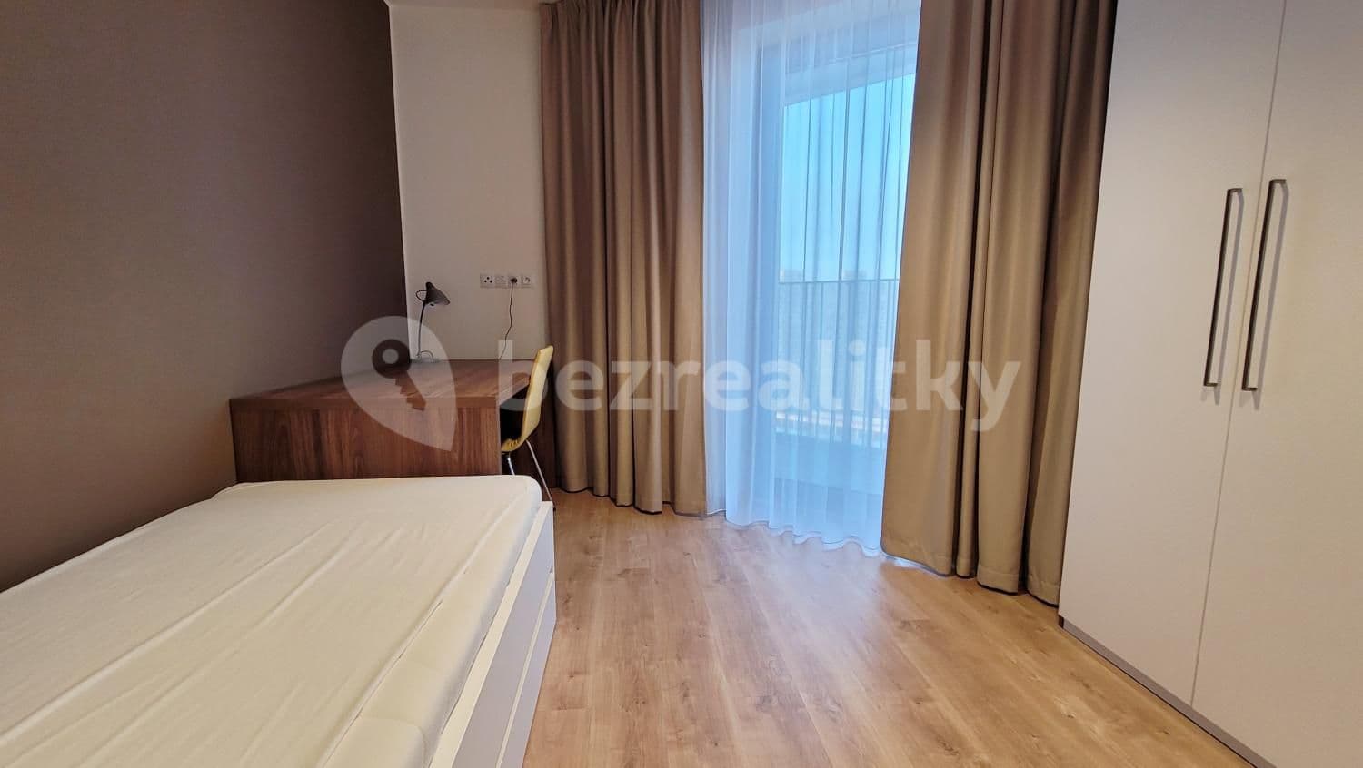 2 bedroom with open-plan kitchen flat to rent, 90 m², Mukařovského, Prague, Prague 2 bedroom with open-plan kitchen flat to rent, 90 m², Mukařovského, Prague, Prague