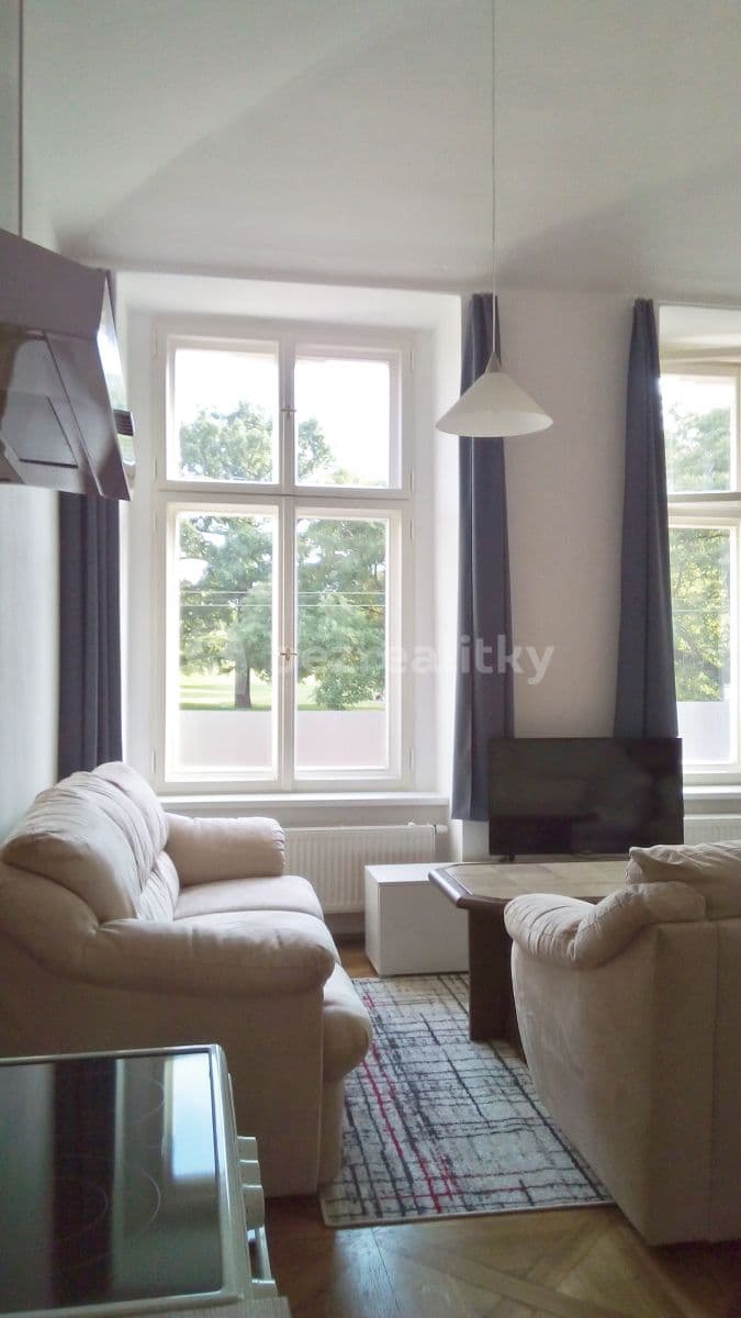 1 bedroom with open-plan kitchen flat to rent, 60 m², Bolzanova, Prague, Prague 1 bedroom with open-plan kitchen flat to rent, 60 m², Bolzanova, Prague, Prague