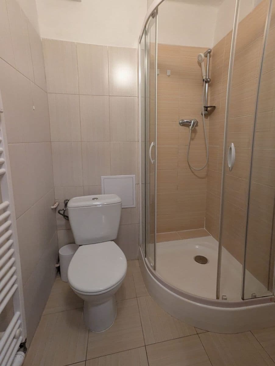 1 bedroom flat to rent, 30 m², Raisova, Plzeň, Plzeňský Region 1 bedroom flat to rent, 30 m², Raisova, Plzeň, Plzeňský Region