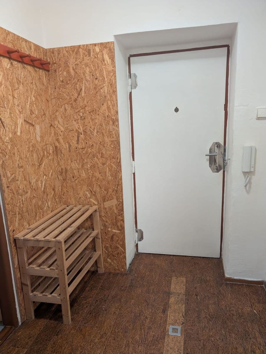 1 bedroom flat to rent, 30 m², Raisova, Plzeň, Plzeňský Region 1 bedroom flat to rent, 30 m², Raisova, Plzeň, Plzeňský Region