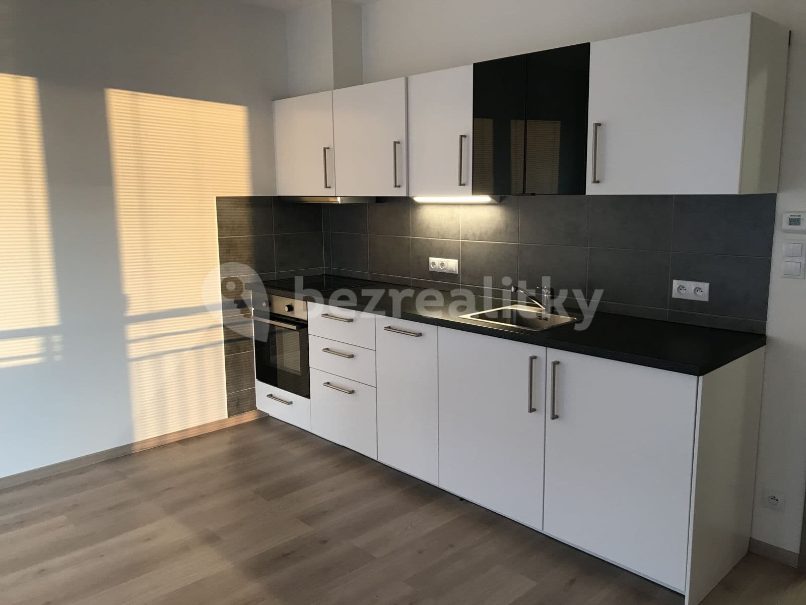 Studio flat to rent, 34 m², Šífařská, Prague, Prague Studio flat to rent, 34 m², Šífařská, Prague, Prague