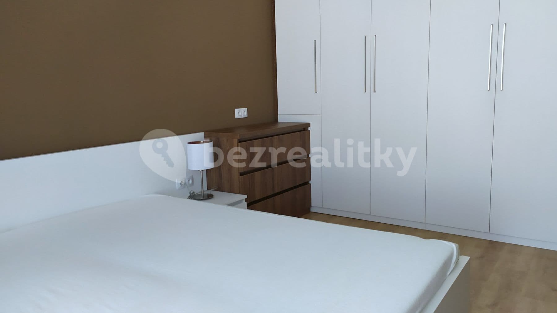 1 bedroom with open-plan kitchen flat to rent, 70 m², Mukařovského, Prague, Prague 1 bedroom with open-plan kitchen flat to rent, 70 m², Mukařovského, Prague, Prague
