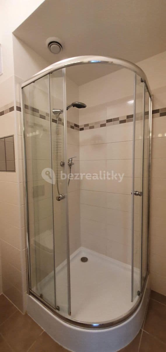 Studio flat to rent, 23 m², Freyova, Prague, Prague Studio flat to rent, 23 m², Freyova, Prague, Prague