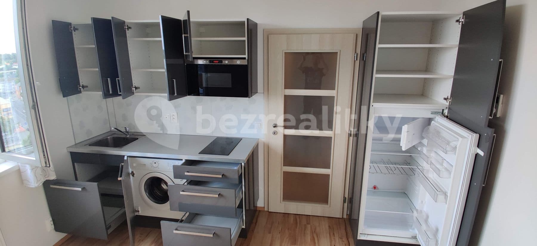 Studio flat to rent, 23 m², Freyova, Prague, Prague Studio flat to rent, 23 m², Freyova, Prague, Prague