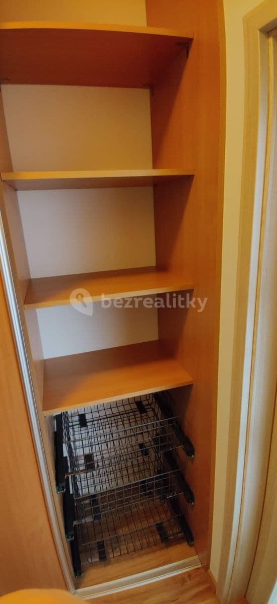 Studio flat to rent, 23 m², Freyova, Prague, Prague Studio flat to rent, 23 m², Freyova, Prague, Prague