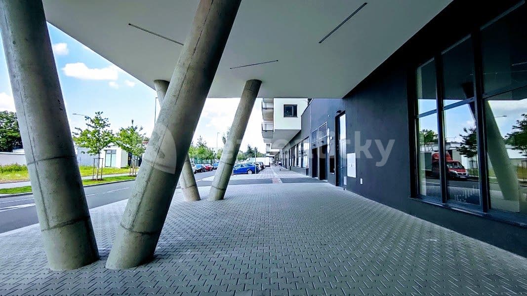 Studio flat to rent, 35 m², Zvěřinova, Prague, Prague Studio flat to rent, 35 m², Zvěřinova, Prague, Prague