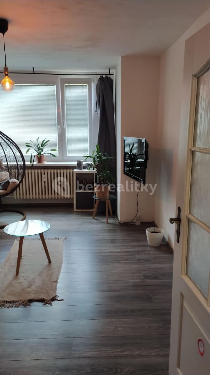 3 bedroom flat to rent, 69 m², Steinerova, Prague, Prague 3 bedroom flat to rent, 69 m², Steinerova, Prague, Prague