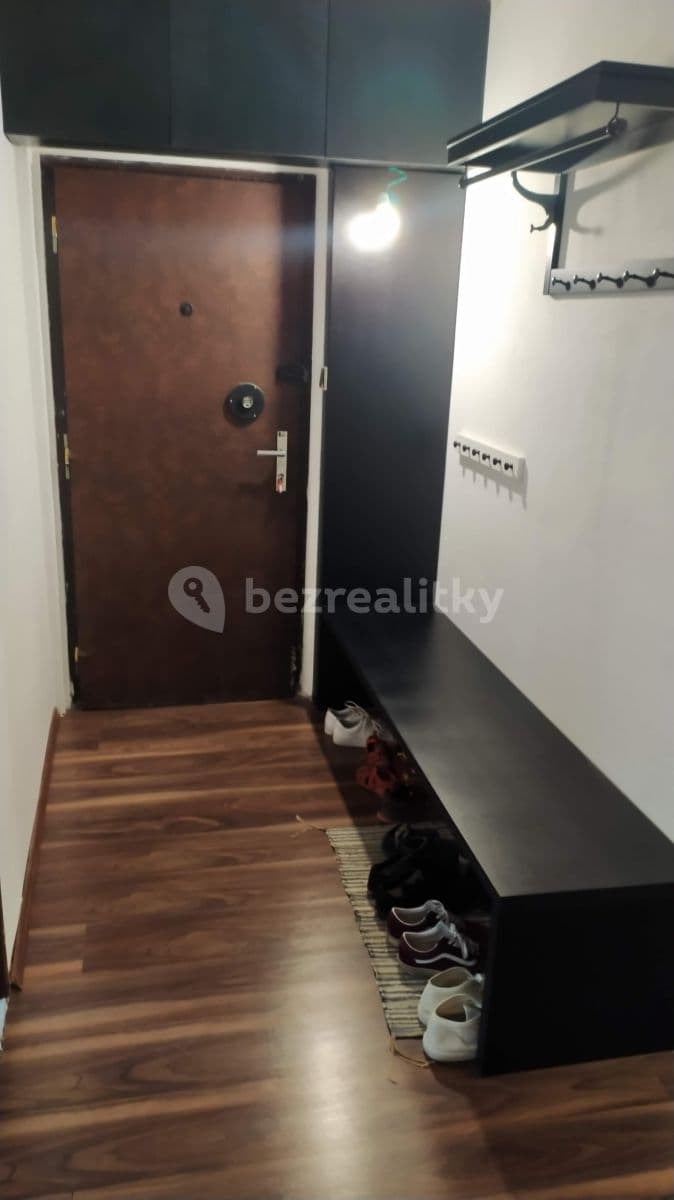 3 bedroom flat to rent, 69 m², Steinerova, Prague, Prague 3 bedroom flat to rent, 69 m², Steinerova, Prague, Prague