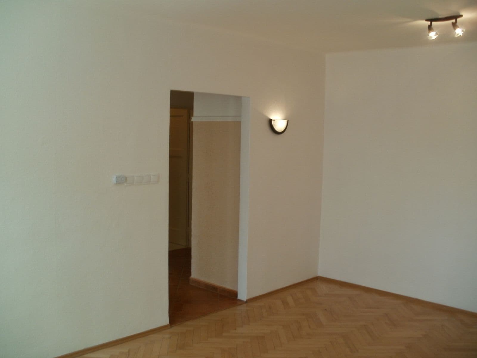 1 bedroom flat to rent, 41 m², Hany Kvapilové, Opava, Moravskoslezský Region 1 bedroom flat to rent, 41 m², Hany Kvapilové, Opava, Moravskoslezský Region