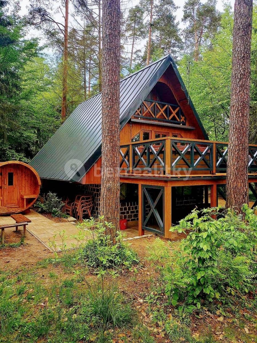 recreational property to rent, 0 m², Starý Petřín, Jihomoravský Region recreational property to rent, 0 m², Starý Petřín, Jihomoravský Region