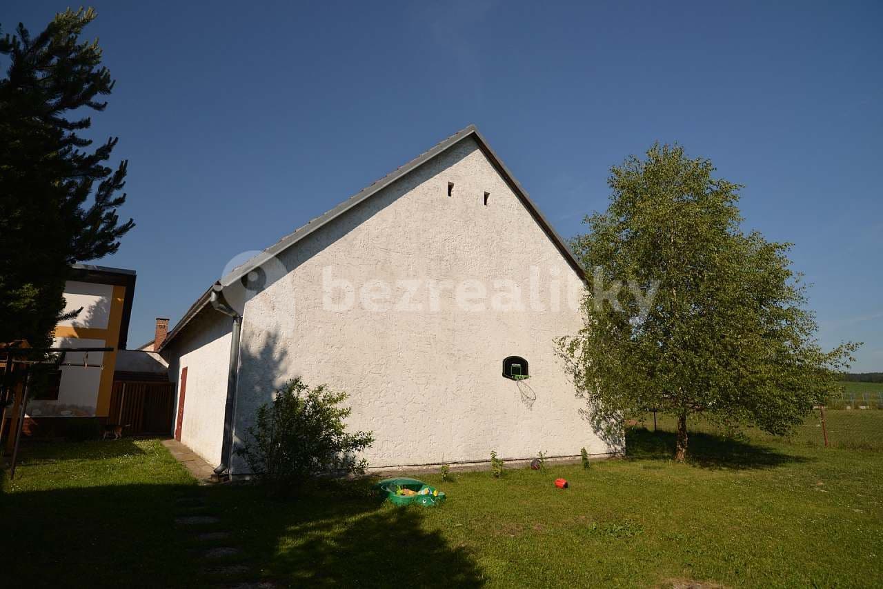 recreational property to rent, 0 m², Pluhův Žďár, Jihočeský Region recreational property to rent, 0 m², Pluhův Žďár, Jihočeský Region