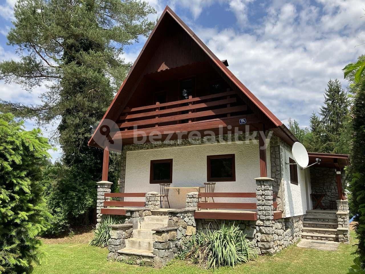recreational property to rent, 0 m², Strážkovice, Jihočeský Region recreational property to rent, 0 m², Strážkovice, Jihočeský Region