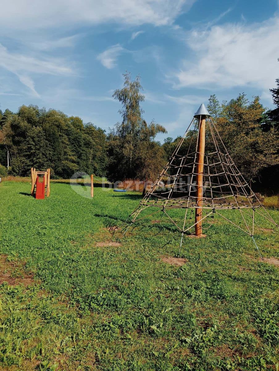 recreational property to rent, 0 m², Rovensko pod Troskami, Liberecký Region recreational property to rent, 0 m², Rovensko pod Troskami, Liberecký Region