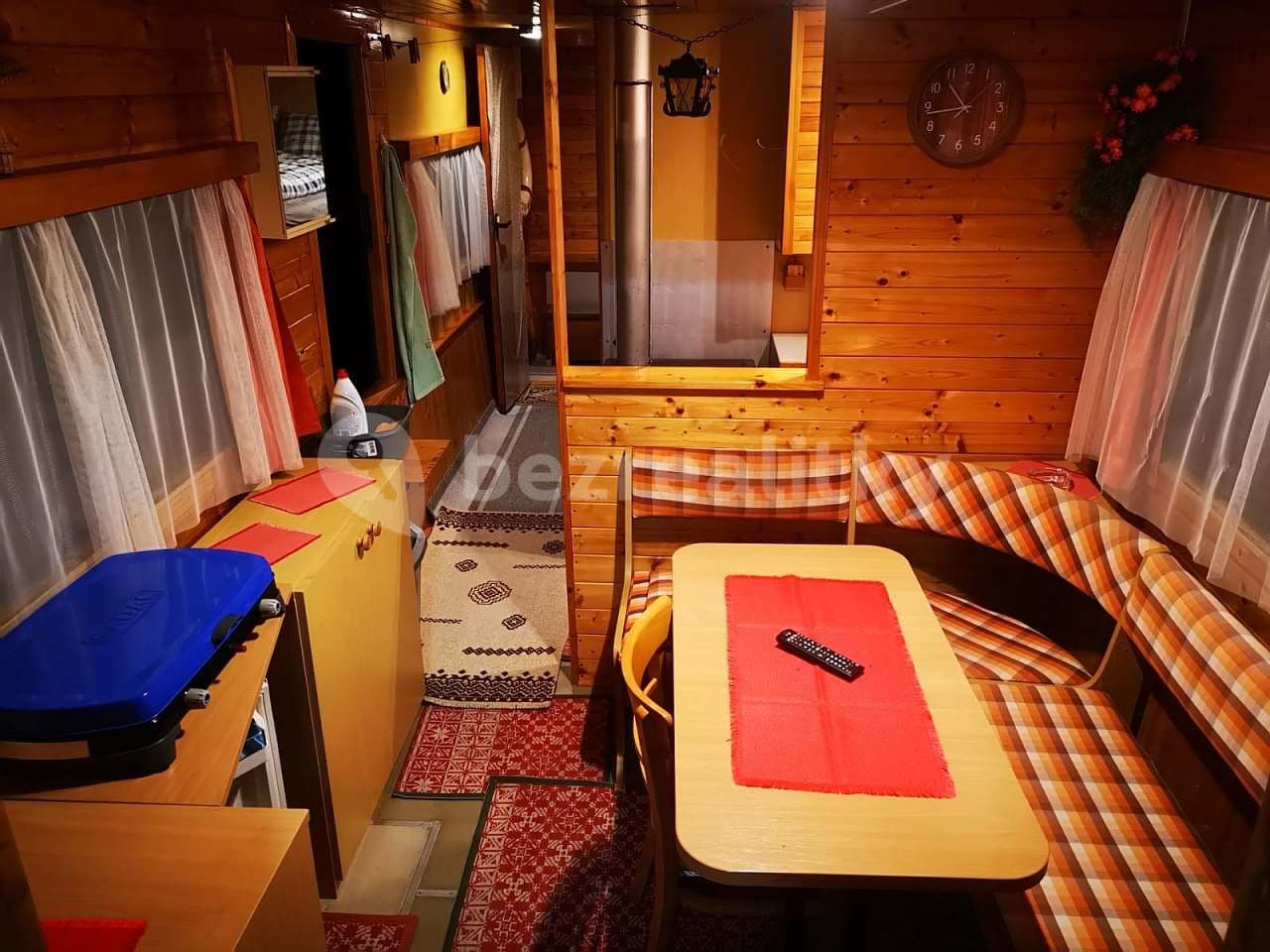 recreational property to rent, 0 m², Chotilsko, Středočeský Region recreational property to rent, 0 m², Chotilsko, Středočeský Region