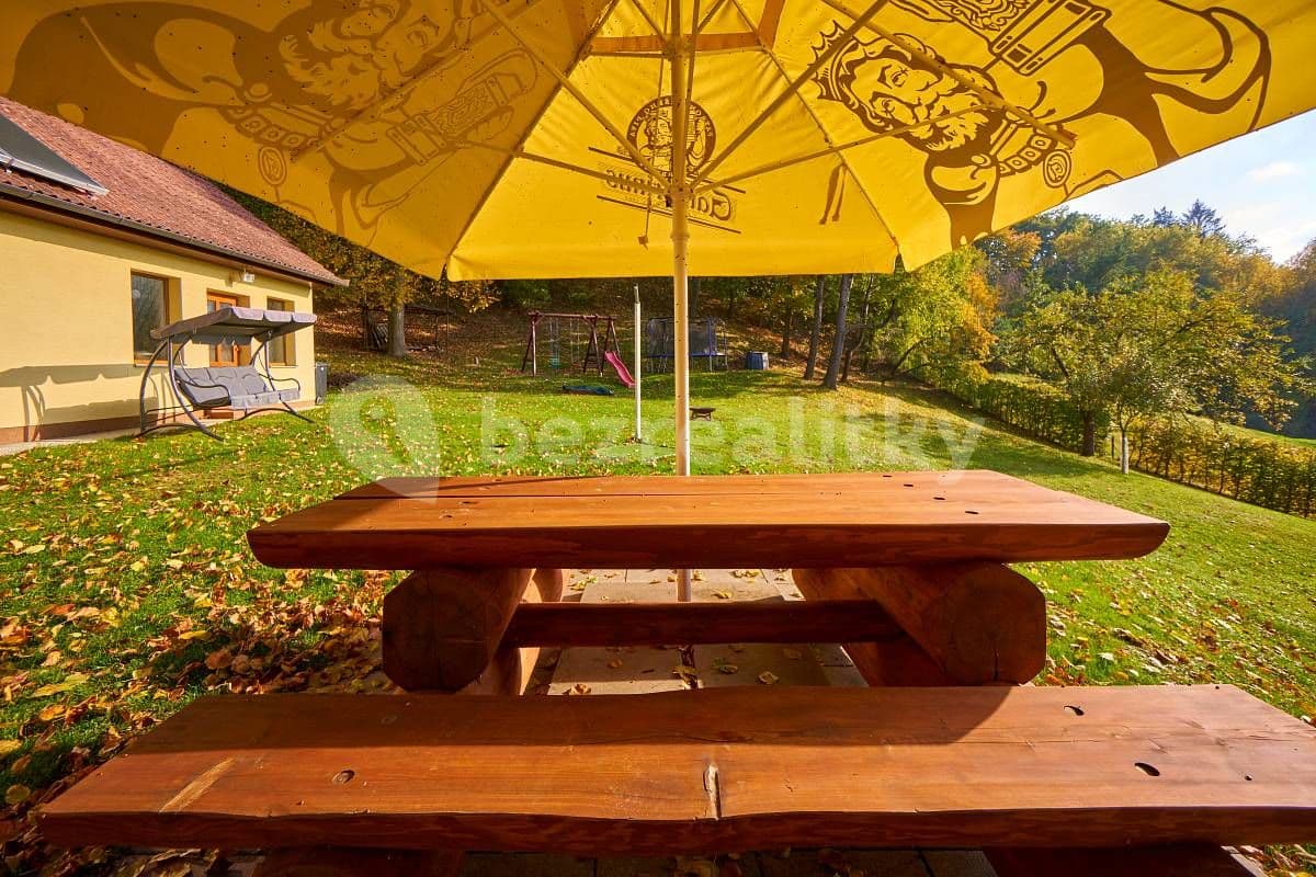 recreational property to rent, 0 m², Knínice u Boskovic, Jihomoravský Region recreational property to rent, 0 m², Knínice u Boskovic, Jihomoravský Region