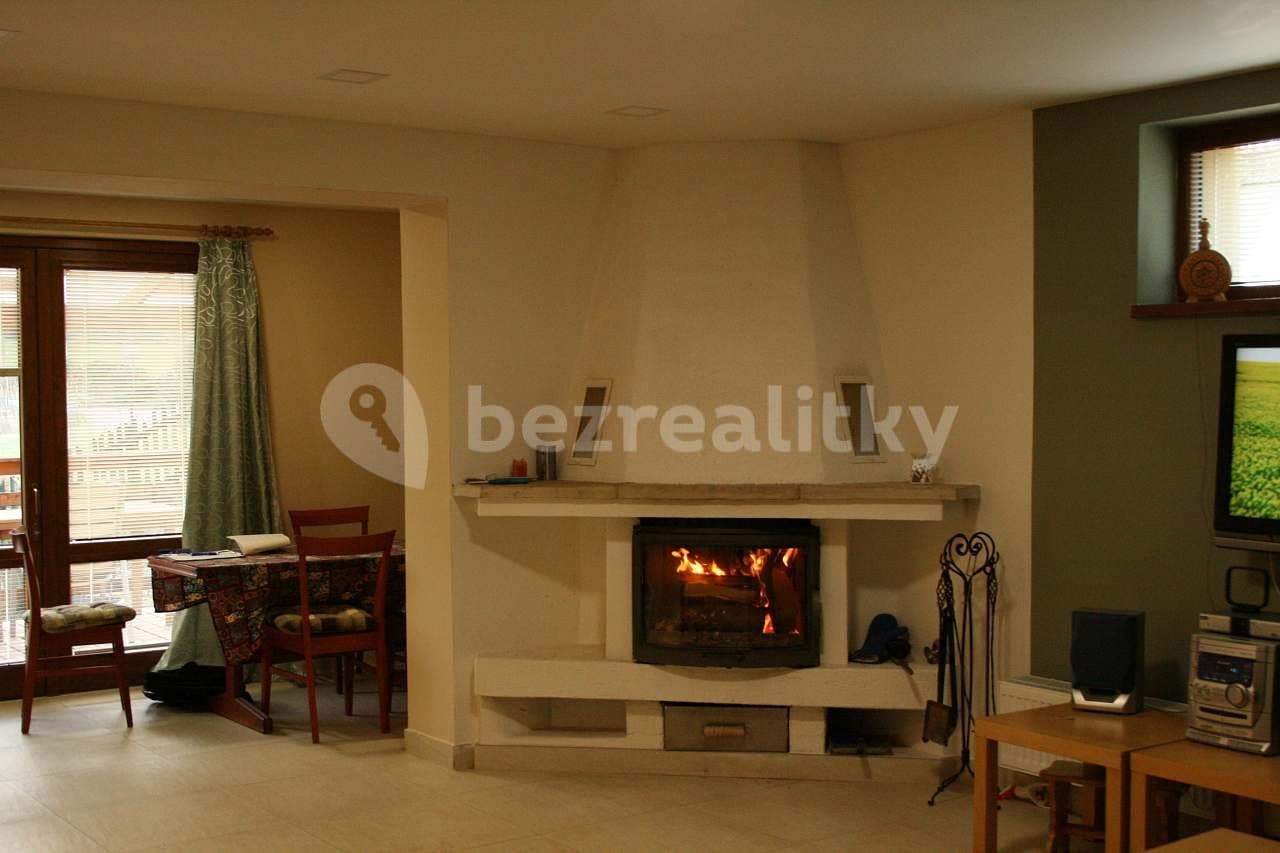 recreational property to rent, 0 m², Staré Buky, Královéhradecký Region recreational property to rent, 0 m², Staré Buky, Královéhradecký Region