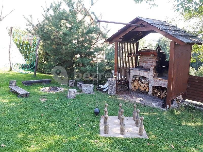 recreational property to rent, 0 m², Úžice, Středočeský Region recreational property to rent, 0 m², Úžice, Středočeský Region