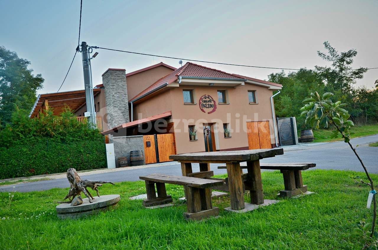 recreational property to rent, 0 m², Znojmo, Jihomoravský Region recreational property to rent, 0 m², Znojmo, Jihomoravský Region