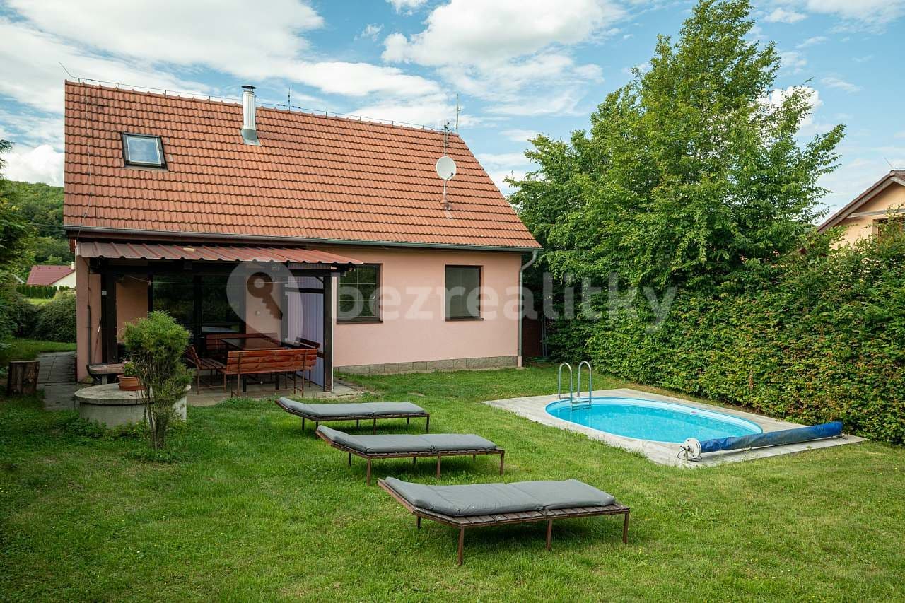 recreational property to rent, 0 m², Měňany, Středočeský Region recreational property to rent, 0 m², Měňany, Středočeský Region