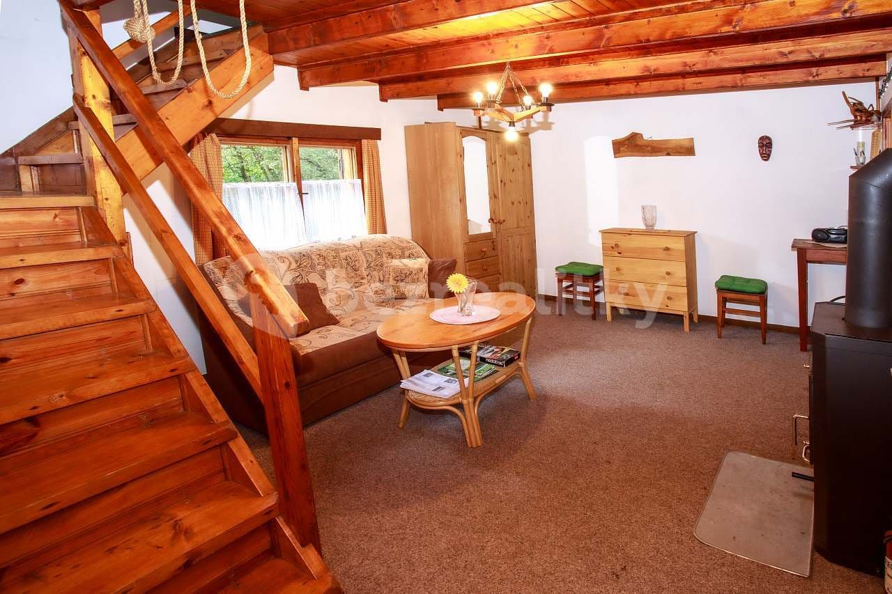 recreational property to rent, 0 m², Petrov, Středočeský Region recreational property to rent, 0 m², Petrov, Středočeský Region