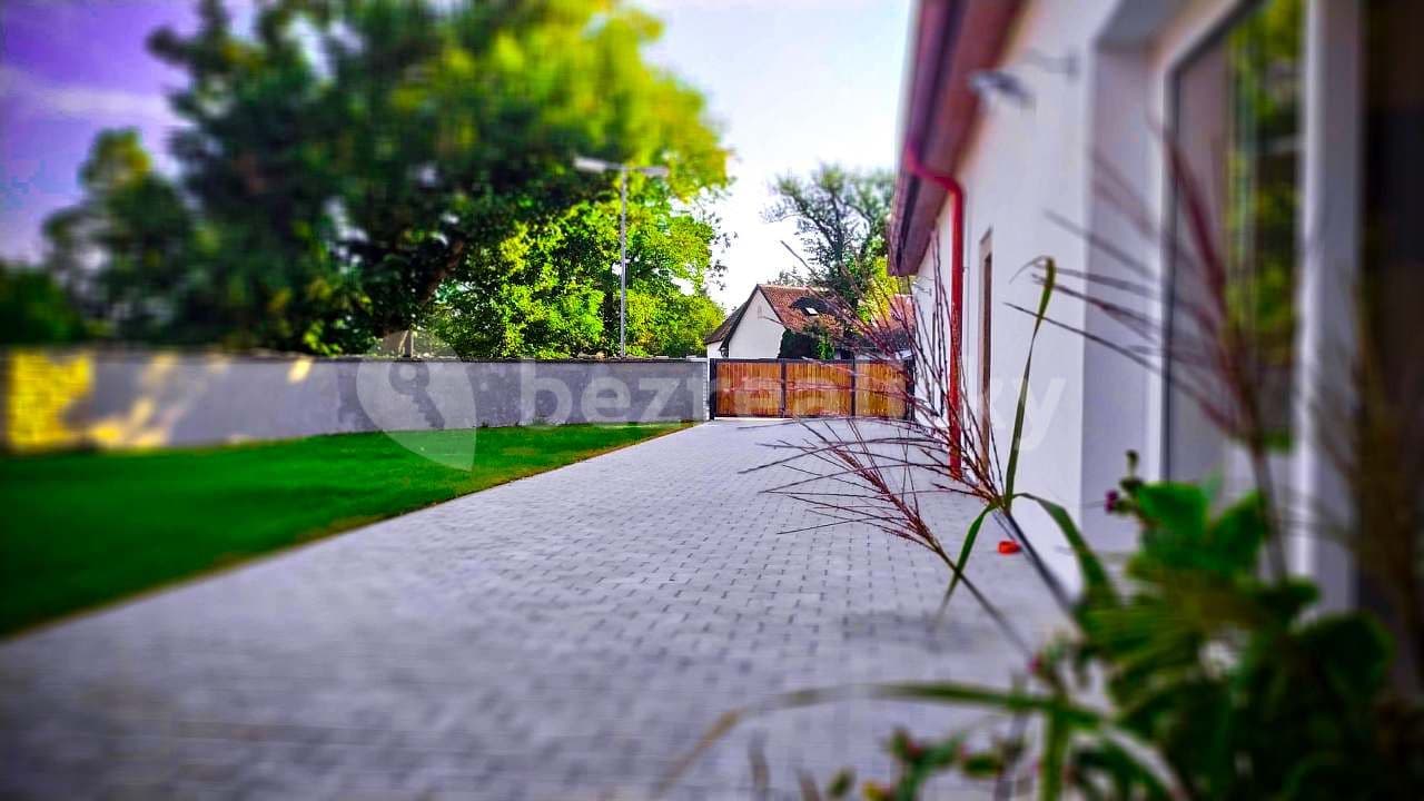 recreational property to rent, 0 m², Kadov, Jihočeský Region recreational property to rent, 0 m², Kadov, Jihočeský Region