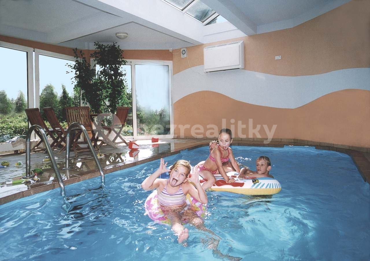 recreational property to rent, 0 m², Mladá Boleslav, Středočeský Region recreational property to rent, 0 m², Mladá Boleslav, Středočeský Region