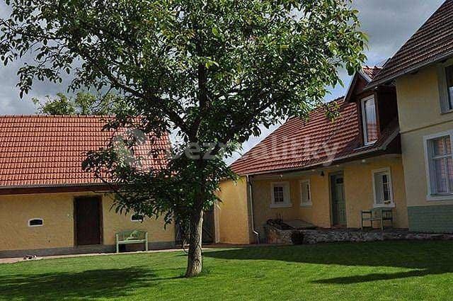 recreational property to rent, 0 m², Břežany, Středočeský Region recreational property to rent, 0 m², Břežany, Středočeský Region