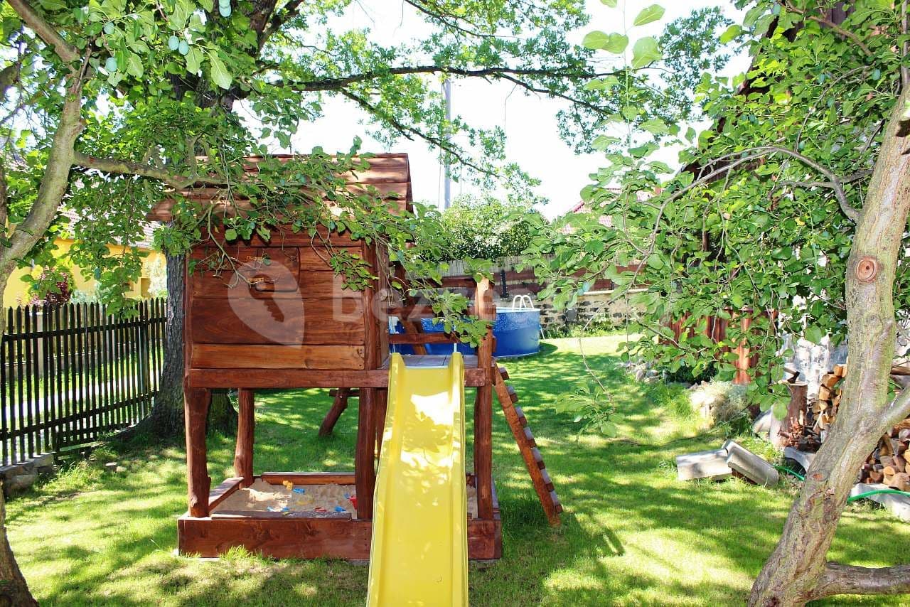 recreational property to rent, 0 m², Rybníky, Středočeský Region recreational property to rent, 0 m², Rybníky, Středočeský Region