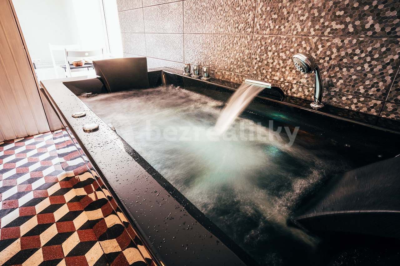 recreational property to rent, 0 m², Mojné, Jihočeský Region recreational property to rent, 0 m², Mojné, Jihočeský Region