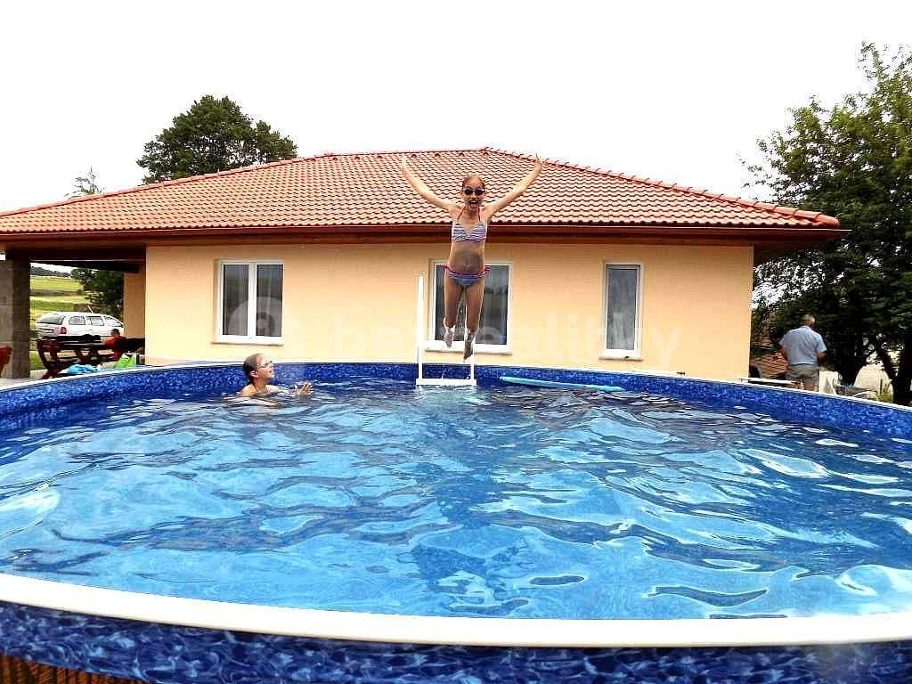 recreational property to rent, 0 m², Červený Újezd, Středočeský Region recreational property to rent, 0 m², Červený Újezd, Středočeský Region