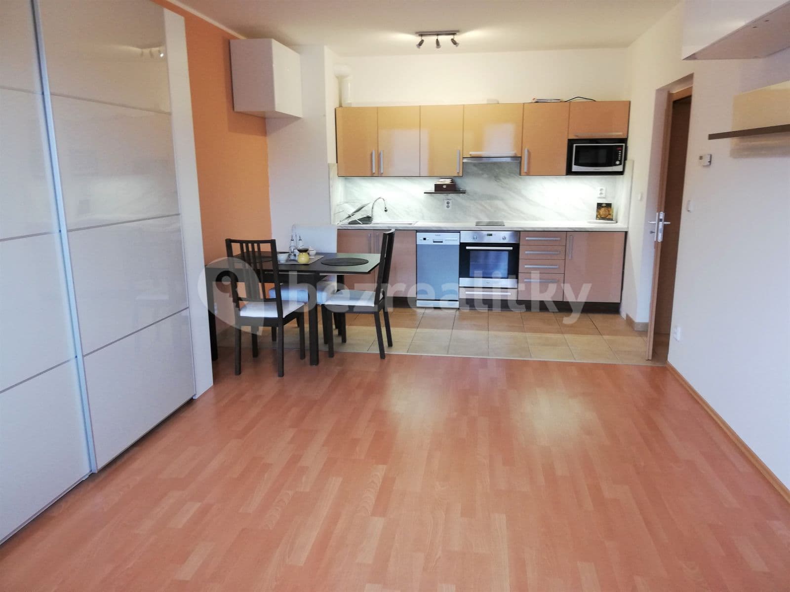 1 bedroom with open-plan kitchen flat to rent, 55 m², V Kuťatech, Prague, Prague 1 bedroom with open-plan kitchen flat to rent, 55 m², V Kuťatech, Prague, Prague
