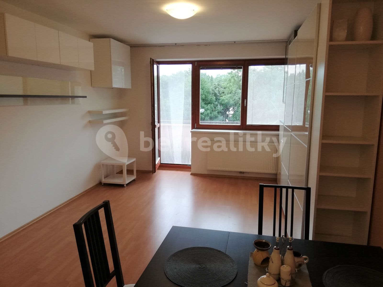 1 bedroom with open-plan kitchen flat to rent, 55 m², V Kuťatech, Prague, Prague 1 bedroom with open-plan kitchen flat to rent, 55 m², V Kuťatech, Prague, Prague