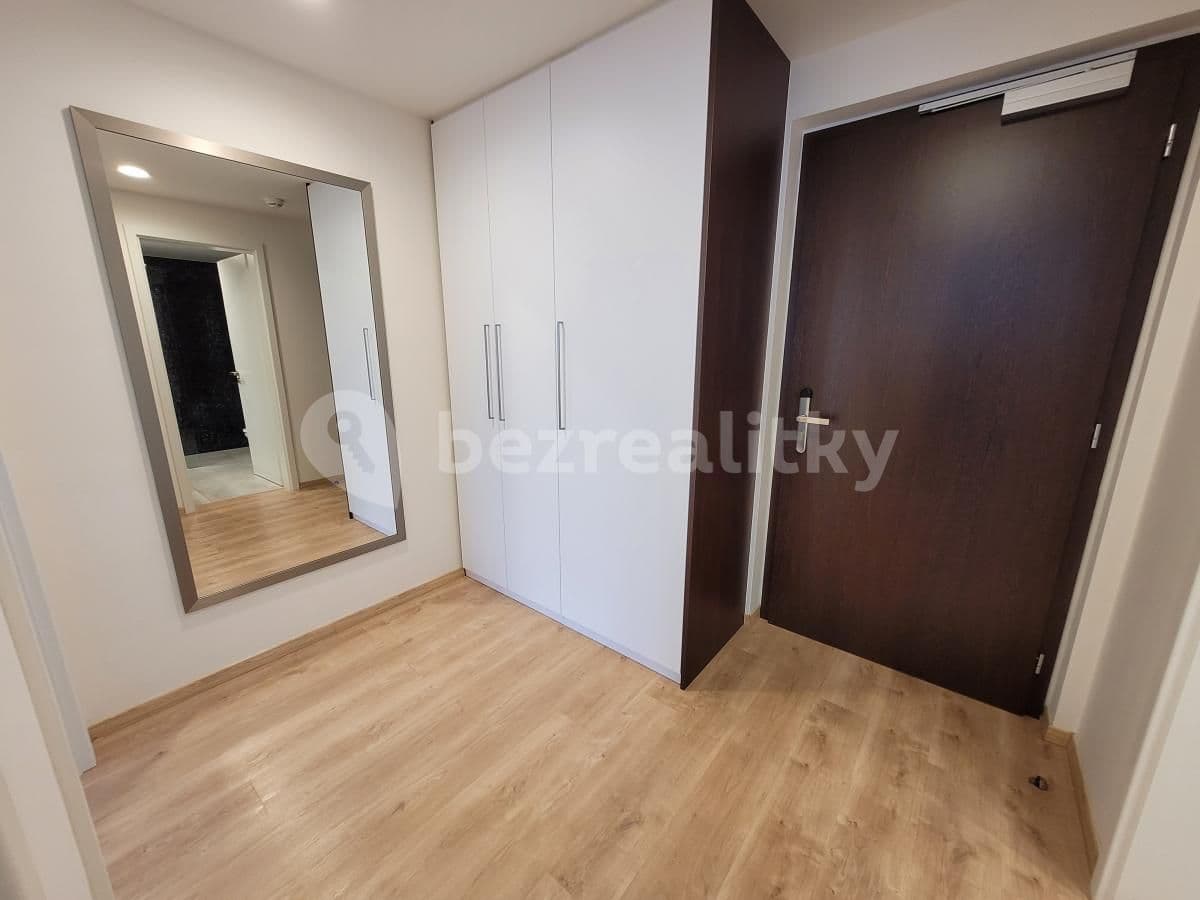 1 bedroom with open-plan kitchen flat to rent, 50 m², Mukařovského, Prague, Prague 1 bedroom with open-plan kitchen flat to rent, 50 m², Mukařovského, Prague, Prague