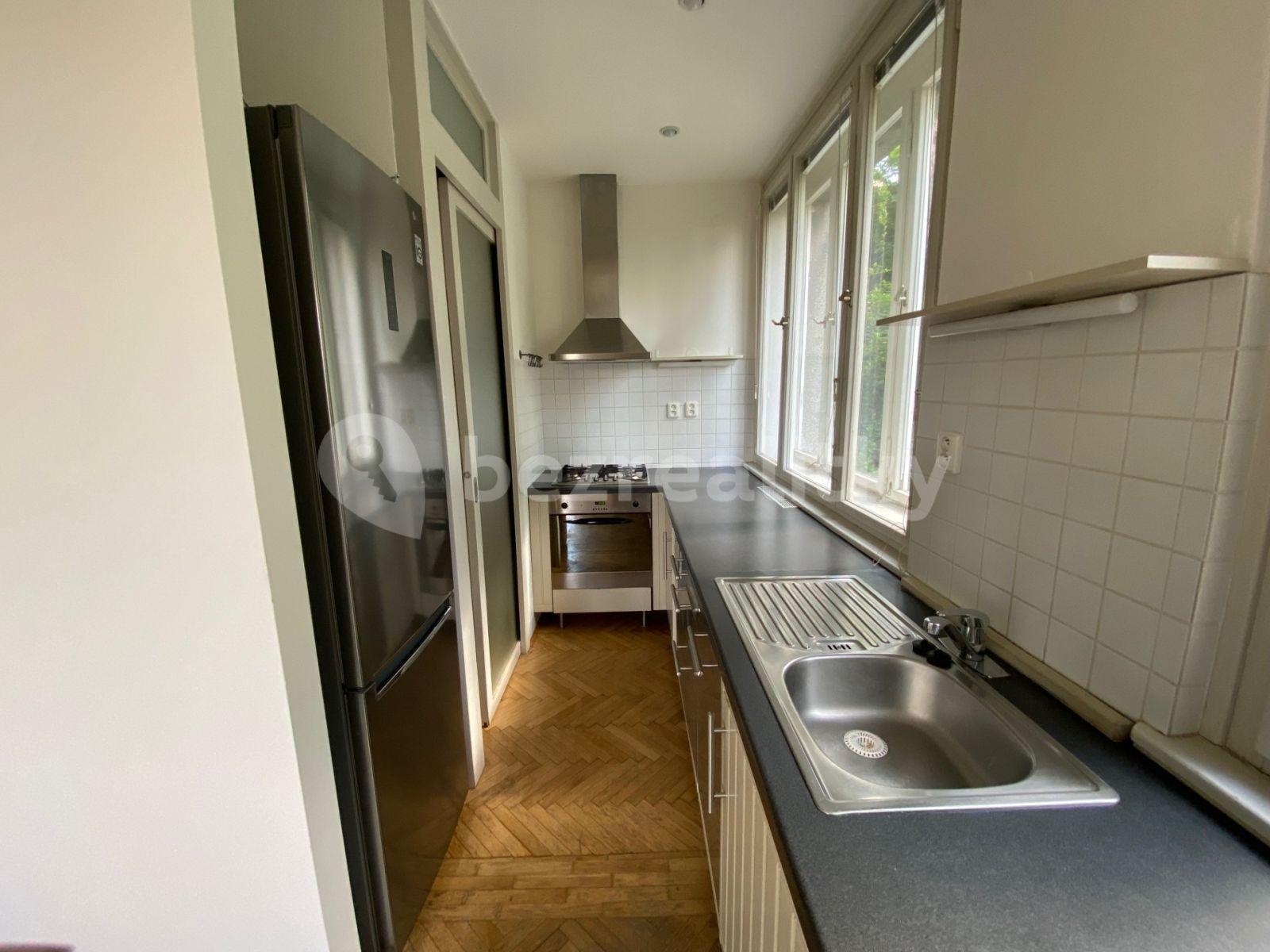2 bedroom with open-plan kitchen flat to rent, 80 m², Na Provaznici, Prague, Prague
