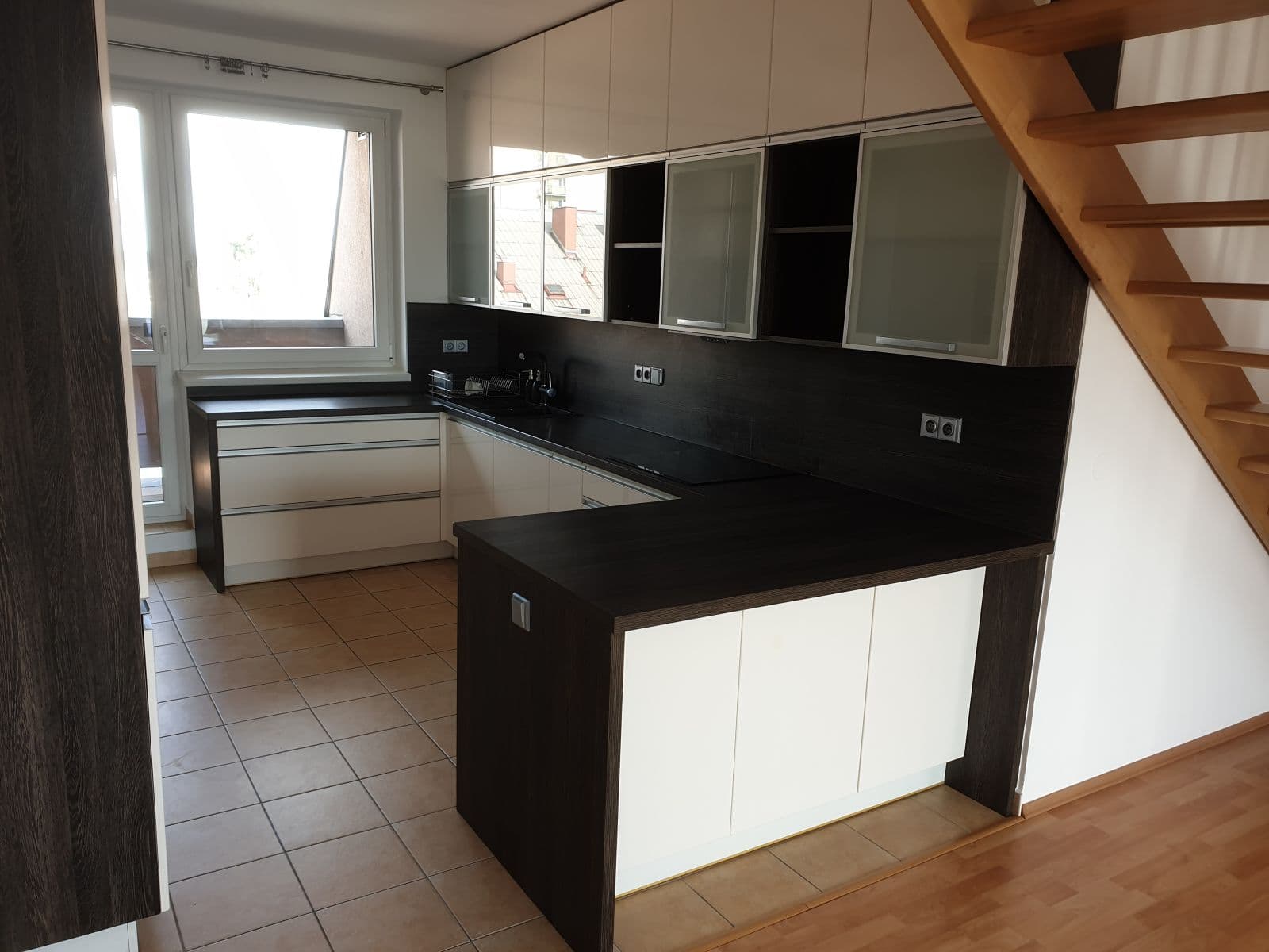 3 bedroom with open-plan kitchen flat to rent, 120 m², Krnovská, Opava, Moravskoslezský Region 3 bedroom with open-plan kitchen flat to rent, 120 m², Krnovská, Opava, Moravskoslezský Region