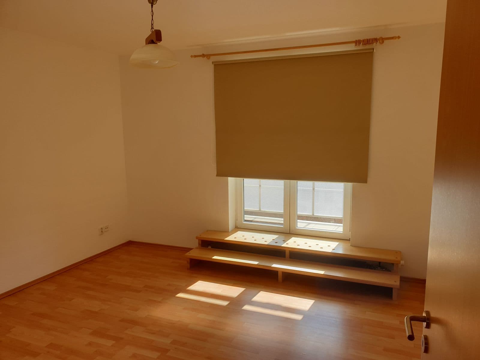 3 bedroom with open-plan kitchen flat to rent, 120 m², Krnovská, Opava, Moravskoslezský Region 3 bedroom with open-plan kitchen flat to rent, 120 m², Krnovská, Opava, Moravskoslezský Region
