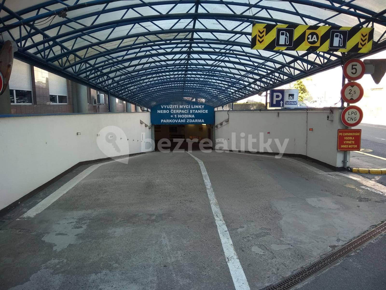 garage to rent, 12 m², Příkop, Brno, Jihomoravský Region garage to rent, 12 m², Příkop, Brno, Jihomoravský Region