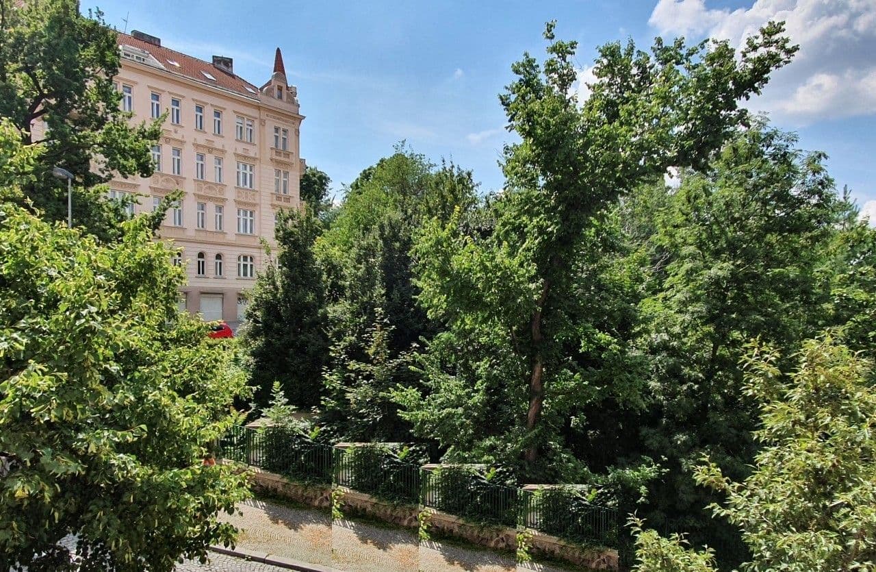 3 bedroom flat to rent, 99 m², U Rajské zahrady, Prague, Prague 3 bedroom flat to rent, 99 m², U Rajské zahrady, Prague, Prague