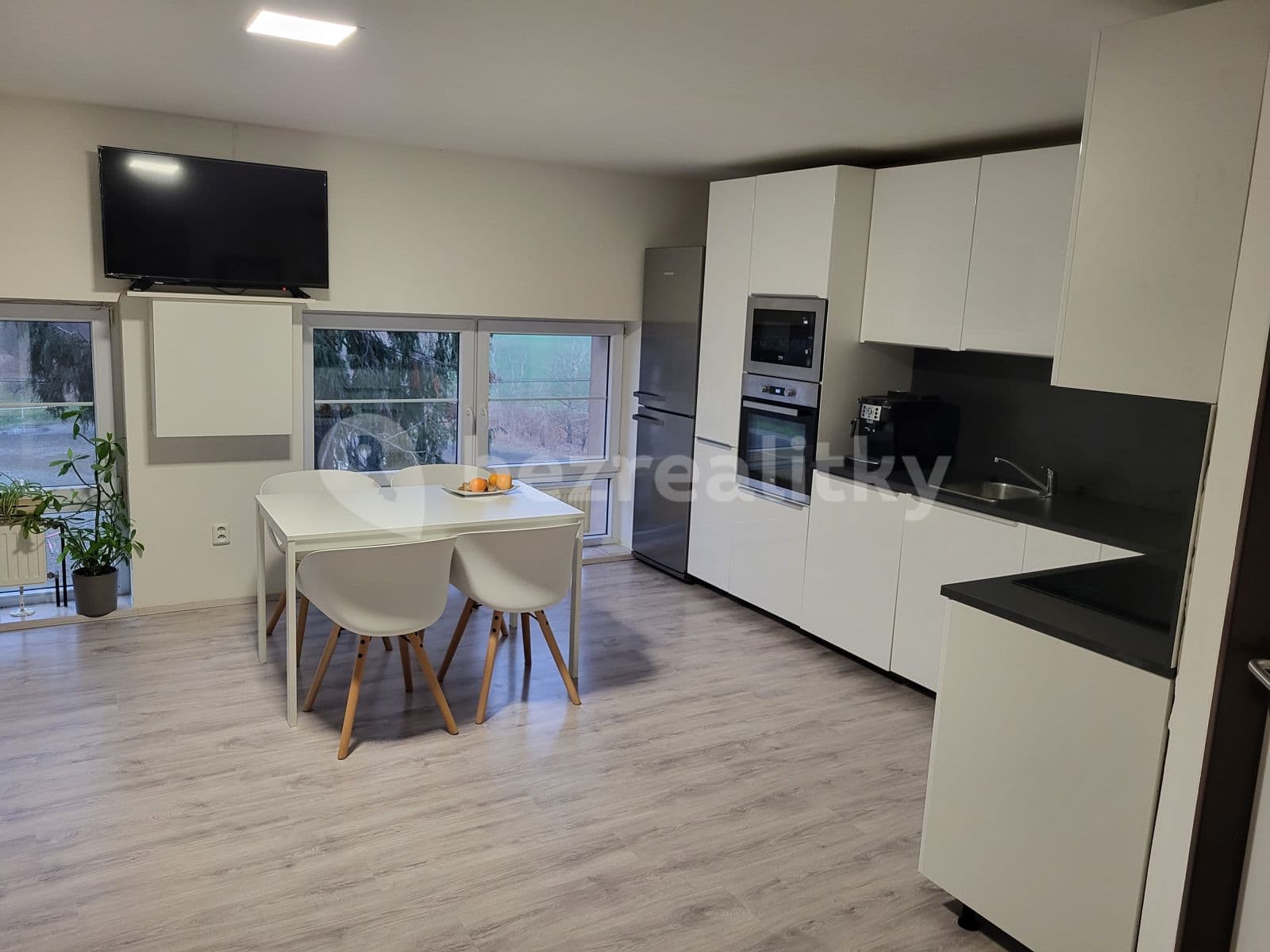 1 bedroom with open-plan kitchen flat to rent, 55 m², Prague, Prague 1 bedroom with open-plan kitchen flat to rent, 55 m², Prague, Prague