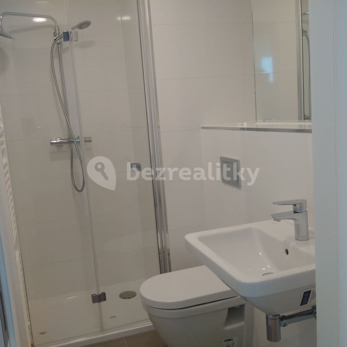 Small studio flat to rent, 27 m², Perucká, Prague, Prague Small studio flat to rent, 27 m², Perucká, Prague, Prague