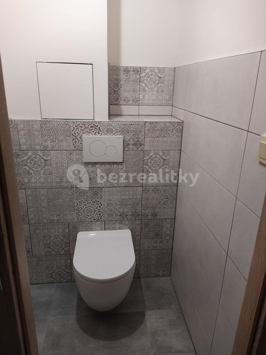 1 bedroom with open-plan kitchen flat to rent, 39 m², Úvoz, Brno, Jihomoravský Region 1 bedroom with open-plan kitchen flat to rent, 39 m², Úvoz, Brno, Jihomoravský Region