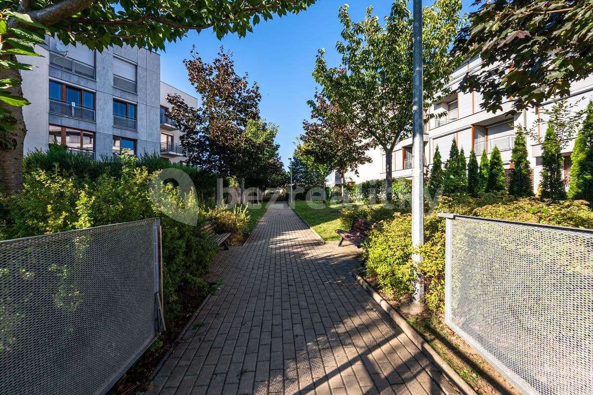 1 bedroom with open-plan kitchen flat to rent, 62 m², Klímova, Prague, Prague 1 bedroom with open-plan kitchen flat to rent, 62 m², Klímova, Prague, Prague