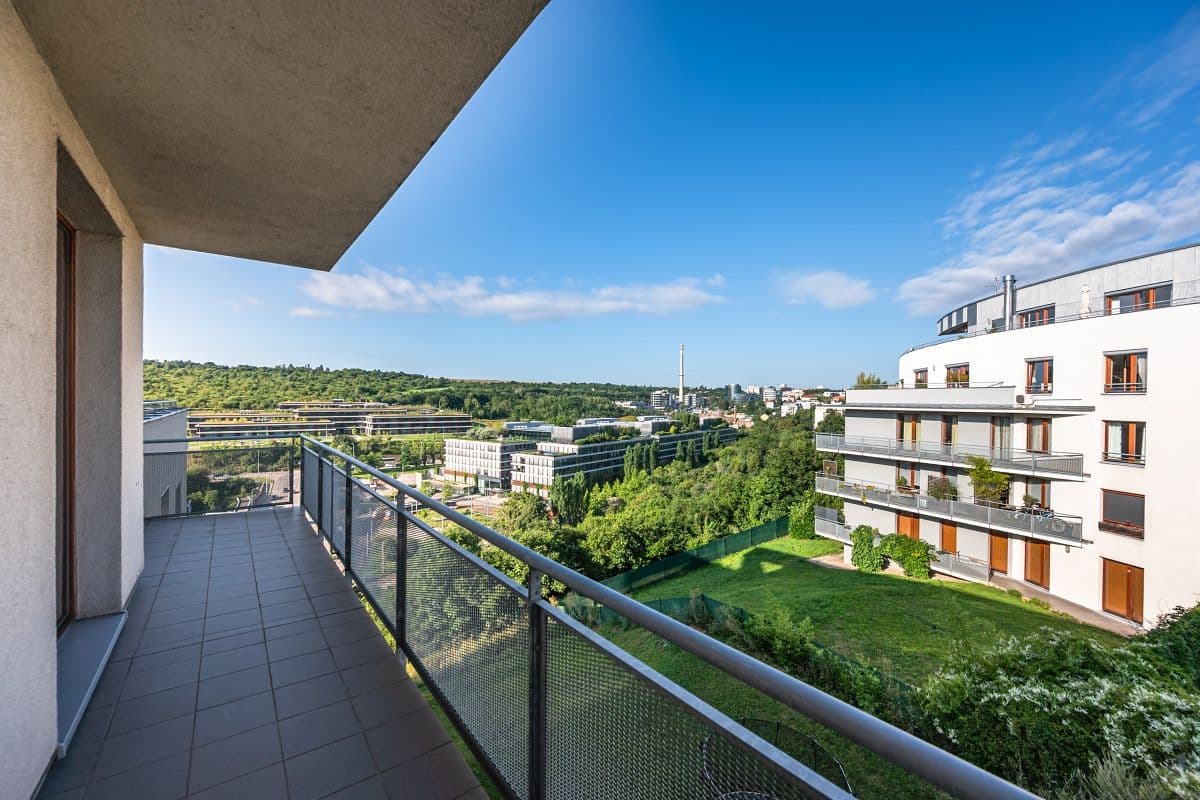 1 bedroom with open-plan kitchen flat to rent, 62 m², Klímova, Prague, Prague 1 bedroom with open-plan kitchen flat to rent, 62 m², Klímova, Prague, Prague