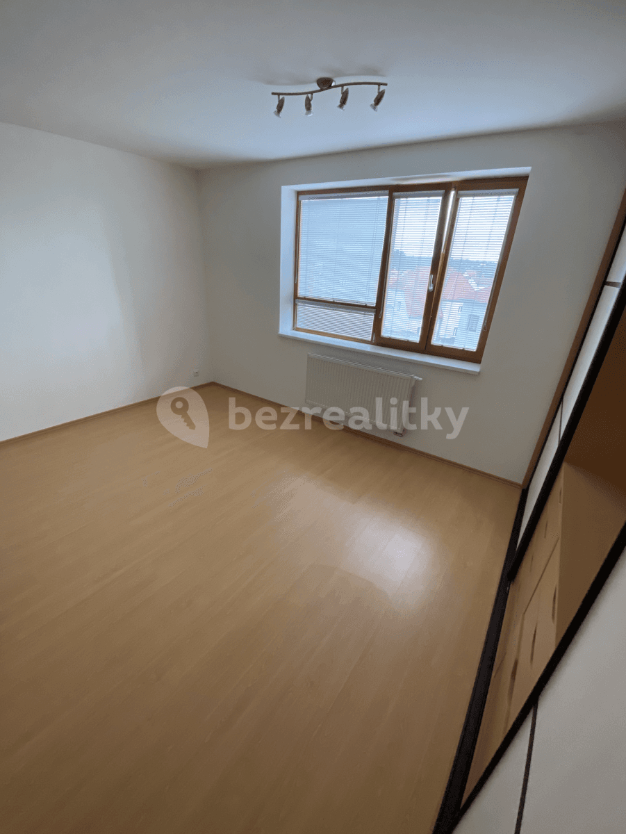 Small studio flat to rent, 30 m², Nerudova, Roztoky, Středočeský Region Small studio flat to rent, 30 m², Nerudova, Roztoky, Středočeský Region