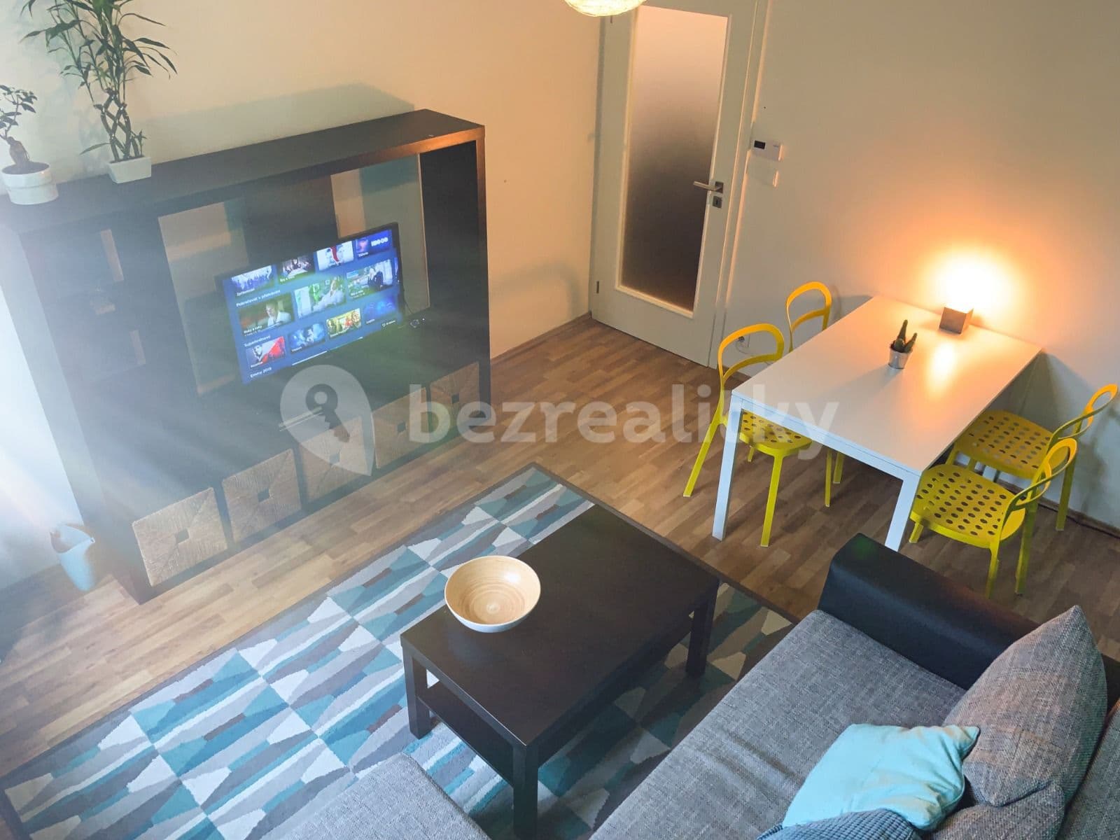 2 bedroom flat to rent, 52 m², Vosmíkových, Prague, Prague 2 bedroom flat to rent, 52 m², Vosmíkových, Prague, Prague